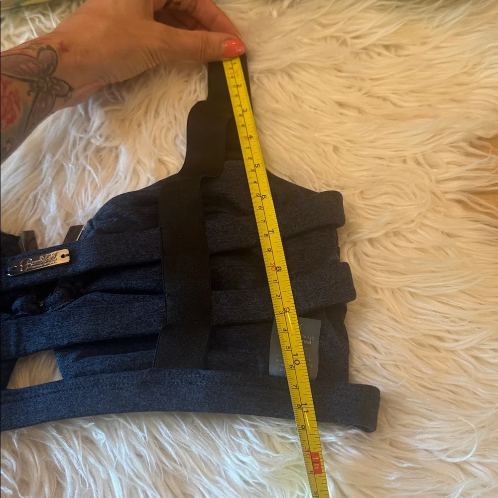 Bombshell Sportswear Navy Blue and Gold Top - Picture 7 of 7